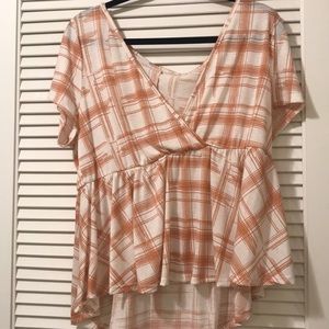 Short sleeved crossbody blouse